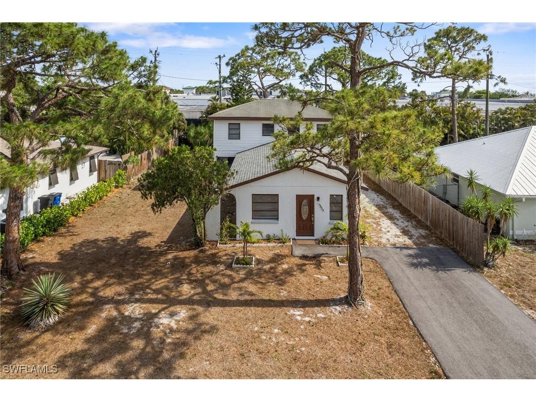 9025 Somerset Lane Bonita Springs FL 34135 225045385 image1