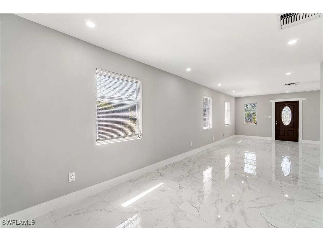 9025 Somerset Lane Bonita Springs FL 34135 225045385 image16