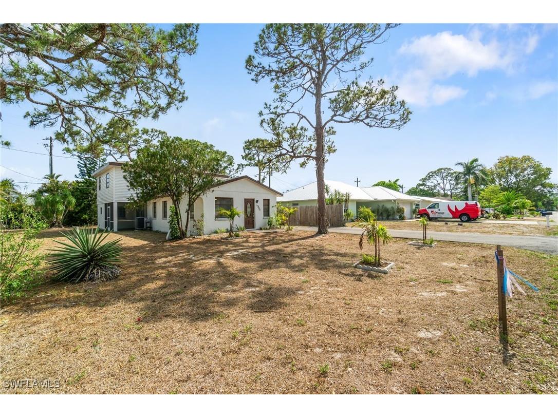 9025 Somerset Lane Bonita Springs FL 34135 225045385 image5