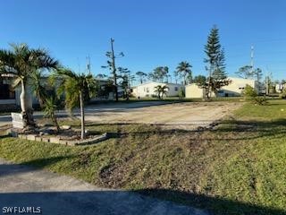 9026 Arbor Drive North Fort Myers FL 33903 222087417 image1