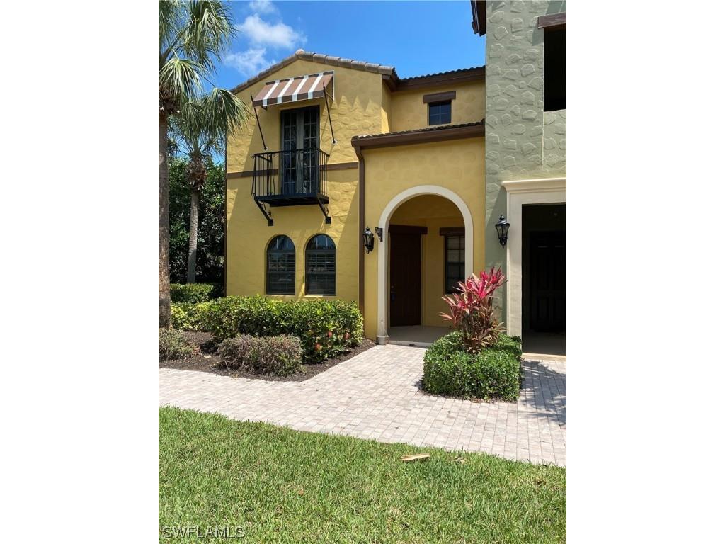 9027 Alturas Lane #33-5 Naples FL 34113 223029796 image1