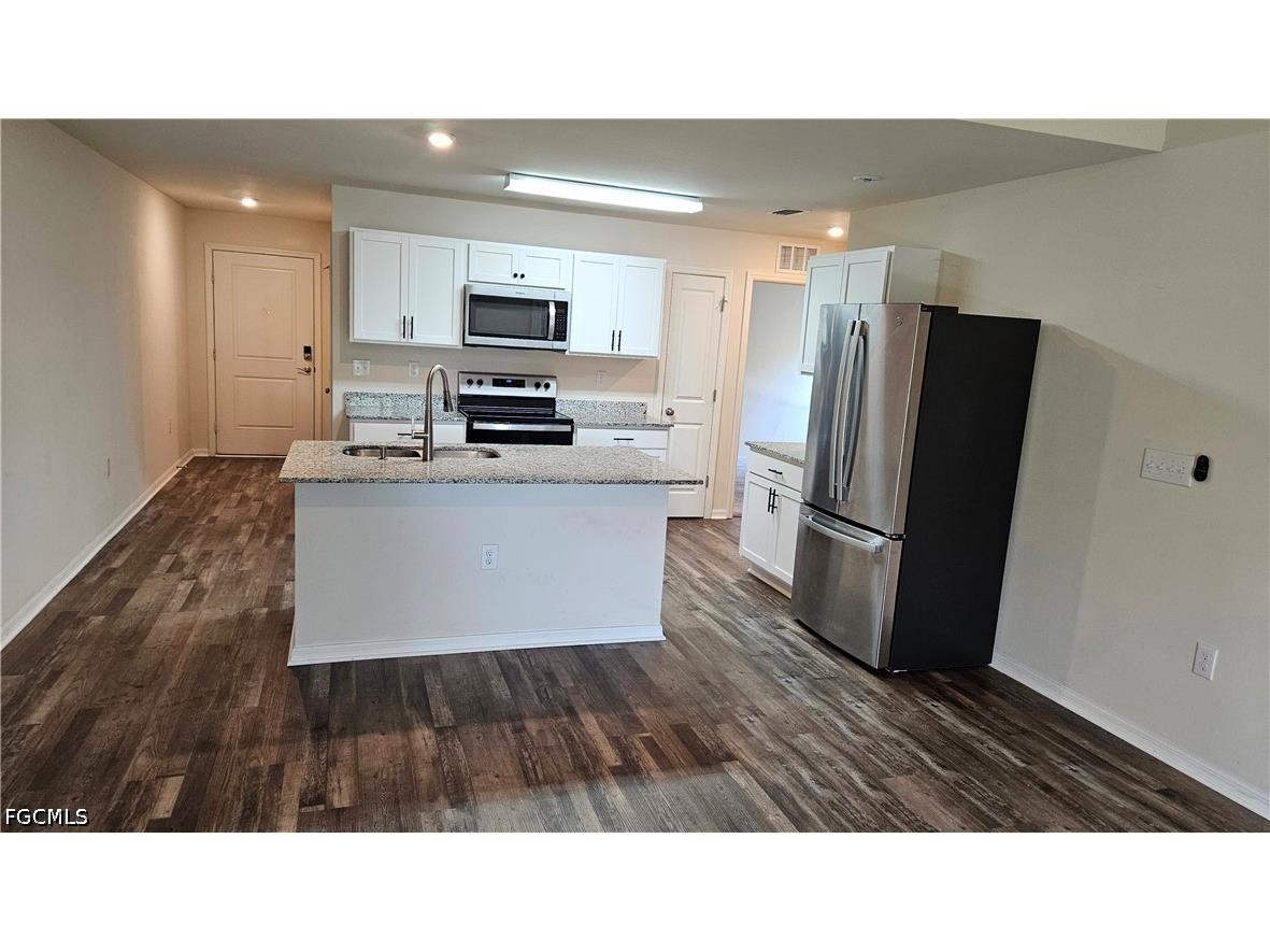 9028 Aegean Circle Lehigh Acres FL 33936 2026029048 image3