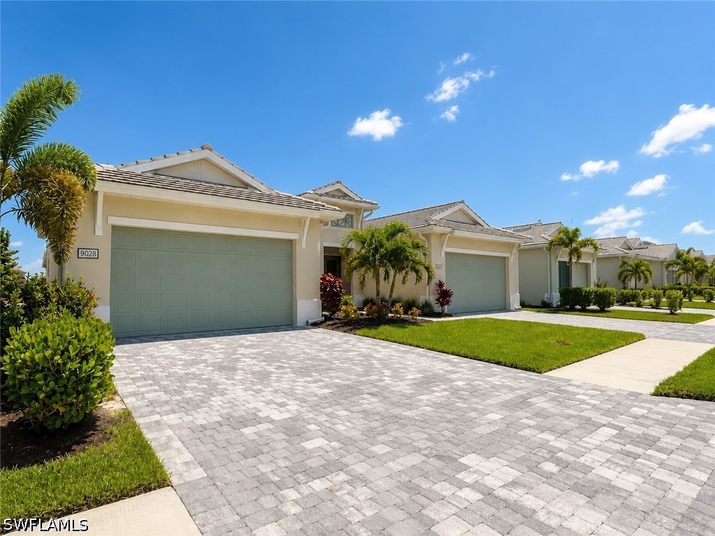 9028 Mayreau Way Naples FL 34114 226018991 image2