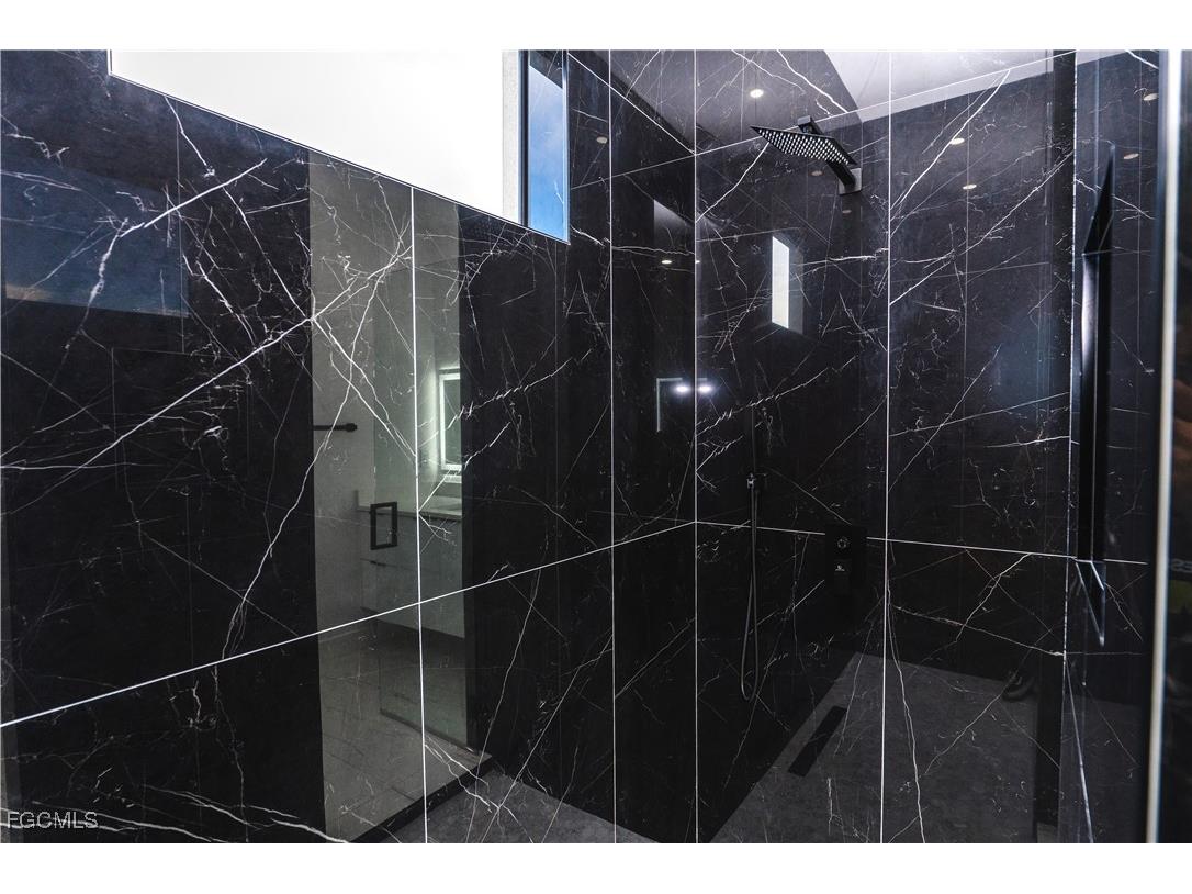 903 NE 23rd Street Cape Coral FL 33909 2025018313 image30