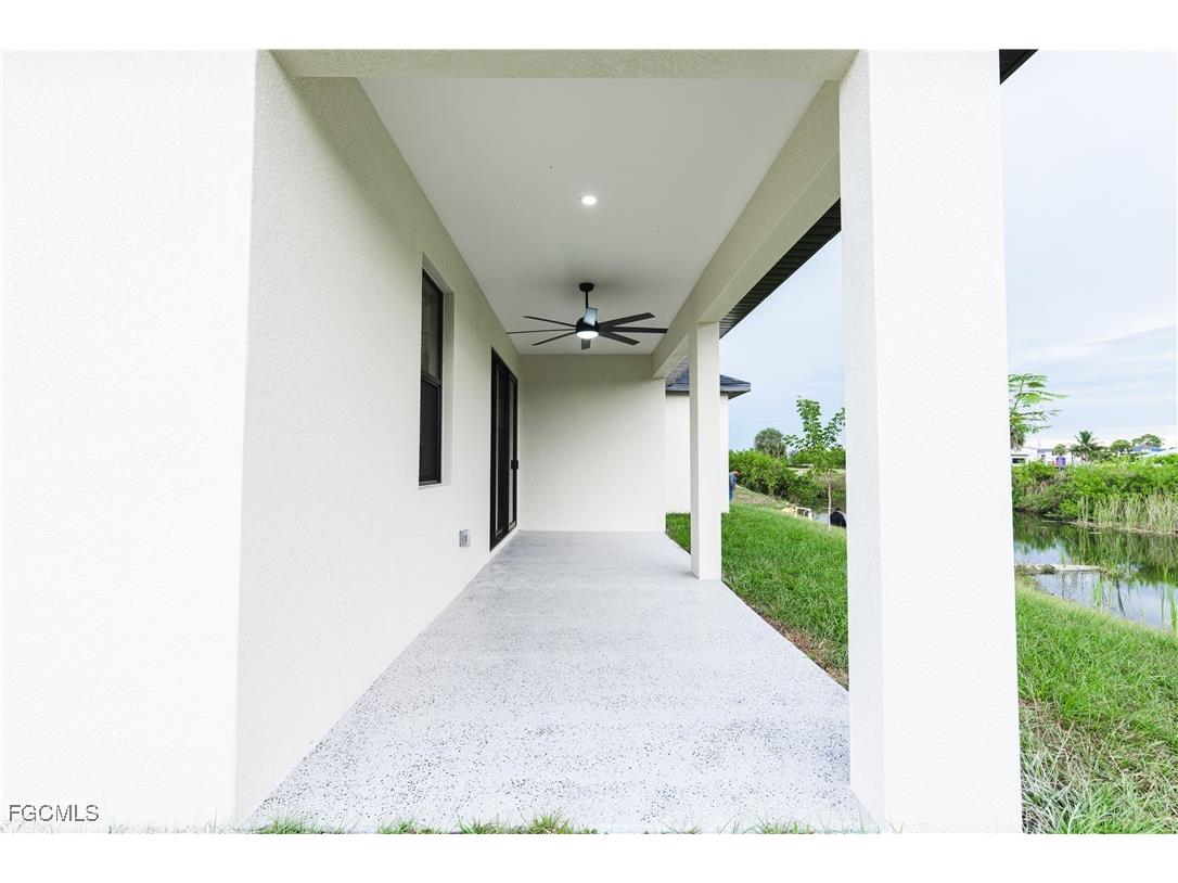 903 NE 23rd Street Cape Coral FL 33909 2025018313 image33