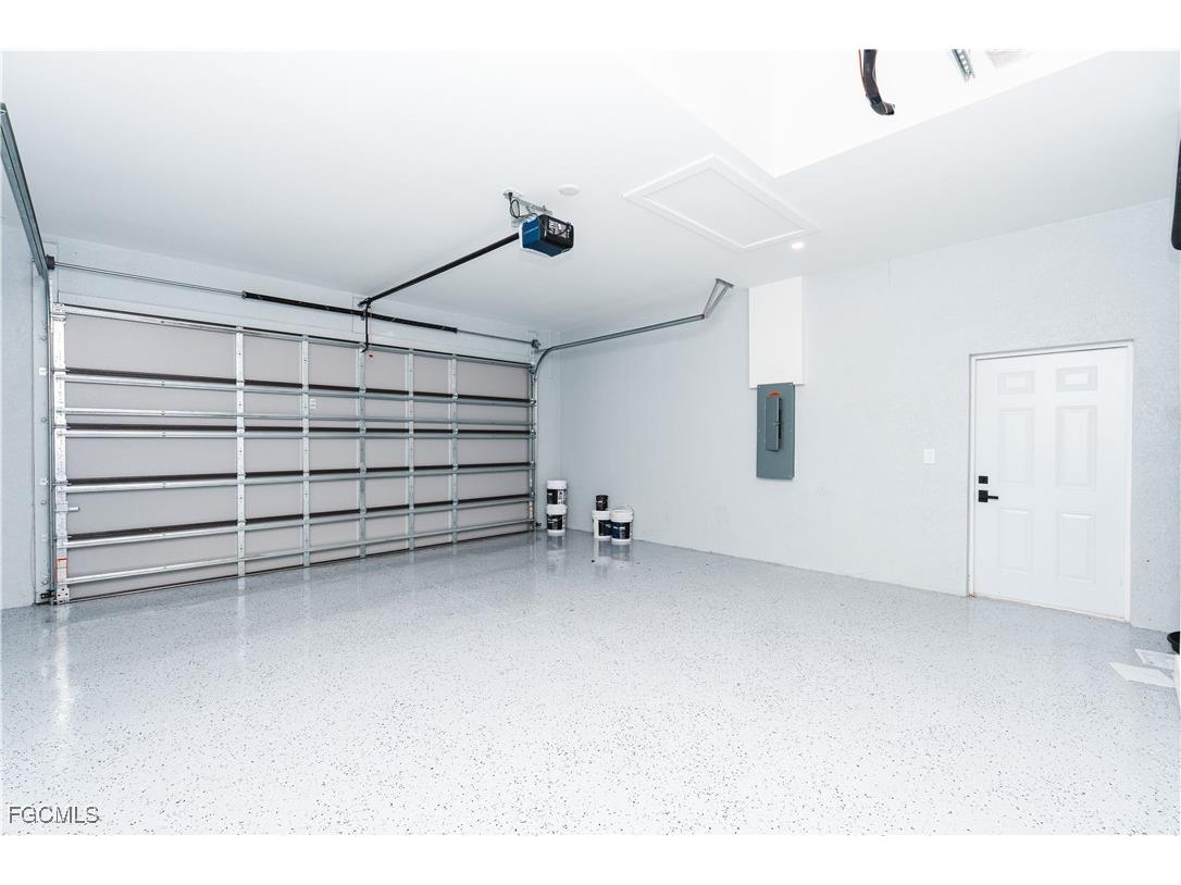 903 NE 23rd Street Cape Coral FL 33909 2025018313 image34