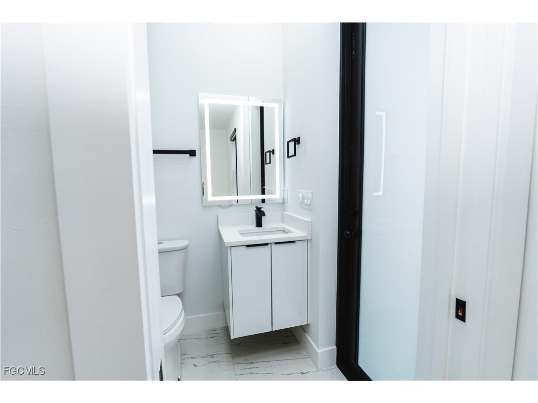 903 NE 23rd Street Cape Coral FL 33909 2025025468 image11