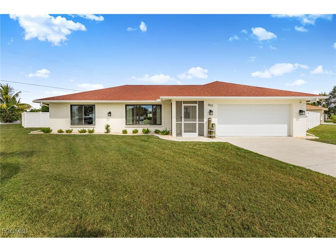903 SE 19th Street Cape Coral FL 33990 2025016238 image1