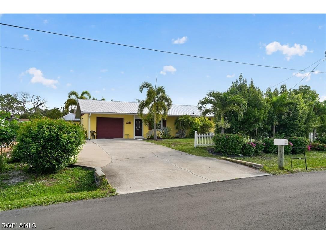 9031 Hilolo Lane Venice FL 34293 226021840 image1