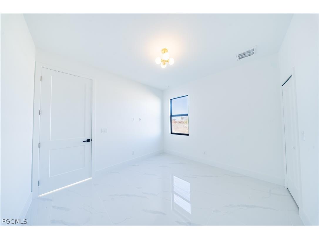9035 E Broad Circle Labelle FL 33935 2026012017 image12