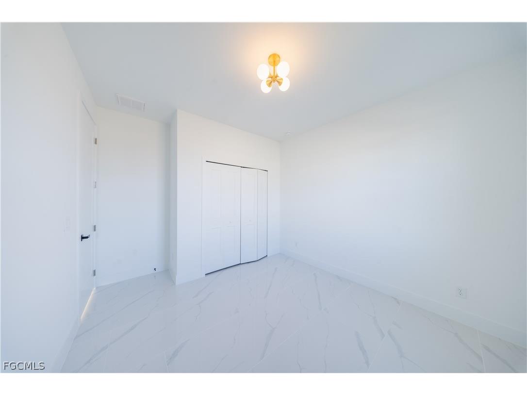9035 E Broad Circle Labelle FL 33935 2026012017 image13
