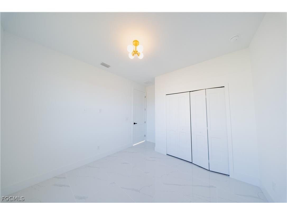 9035 E Broad Circle Labelle FL 33935 2026012017 image15