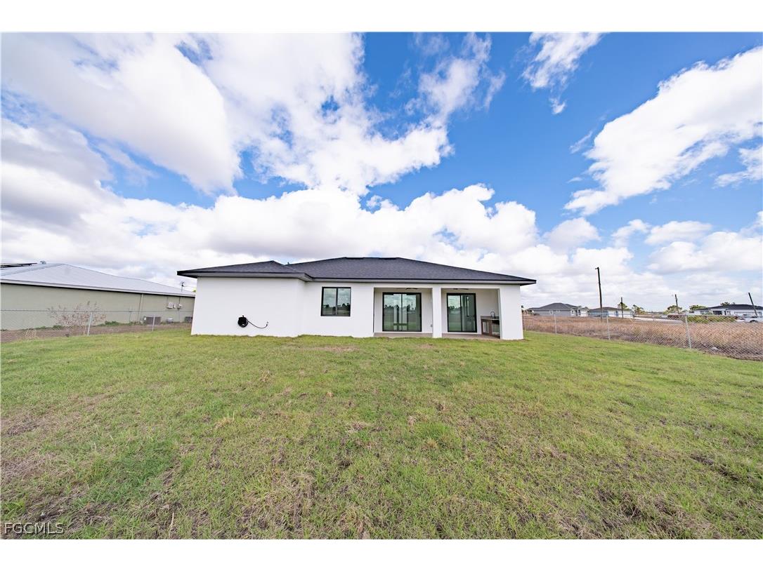 9035 E Broad Circle Labelle FL 33935 2026012017 image2