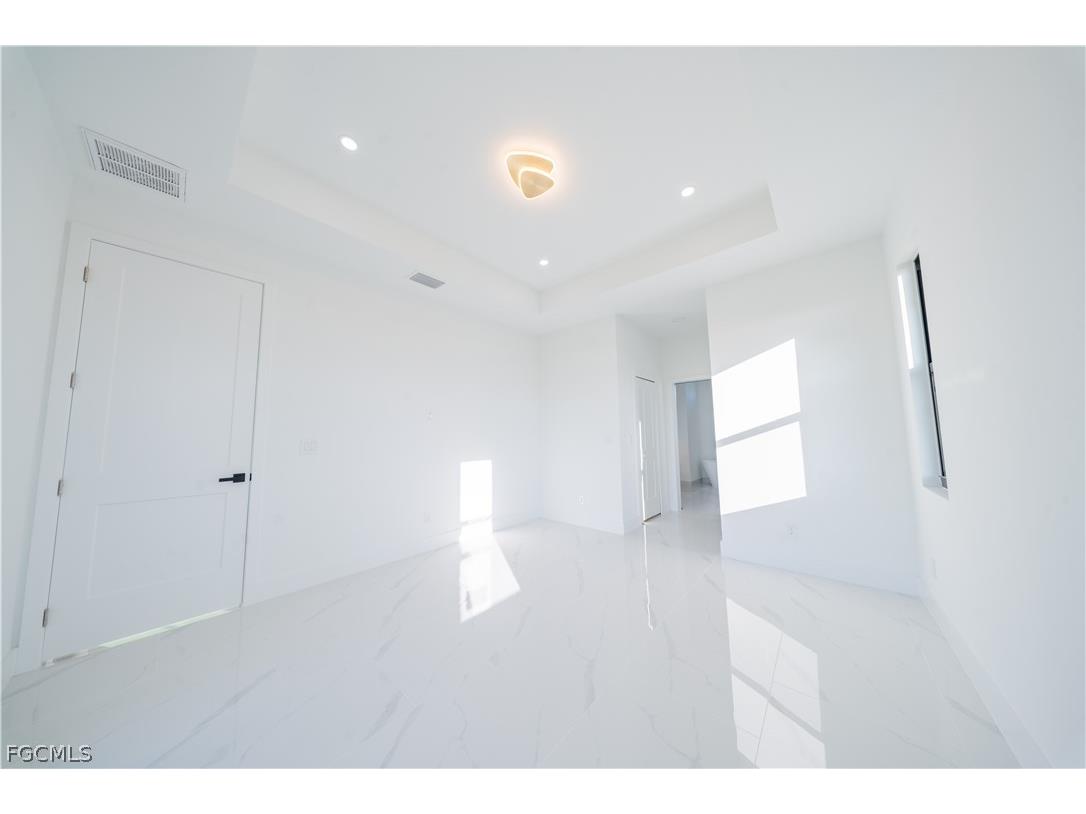 9035 E Broad Circle Labelle FL 33935 2026012017 image24