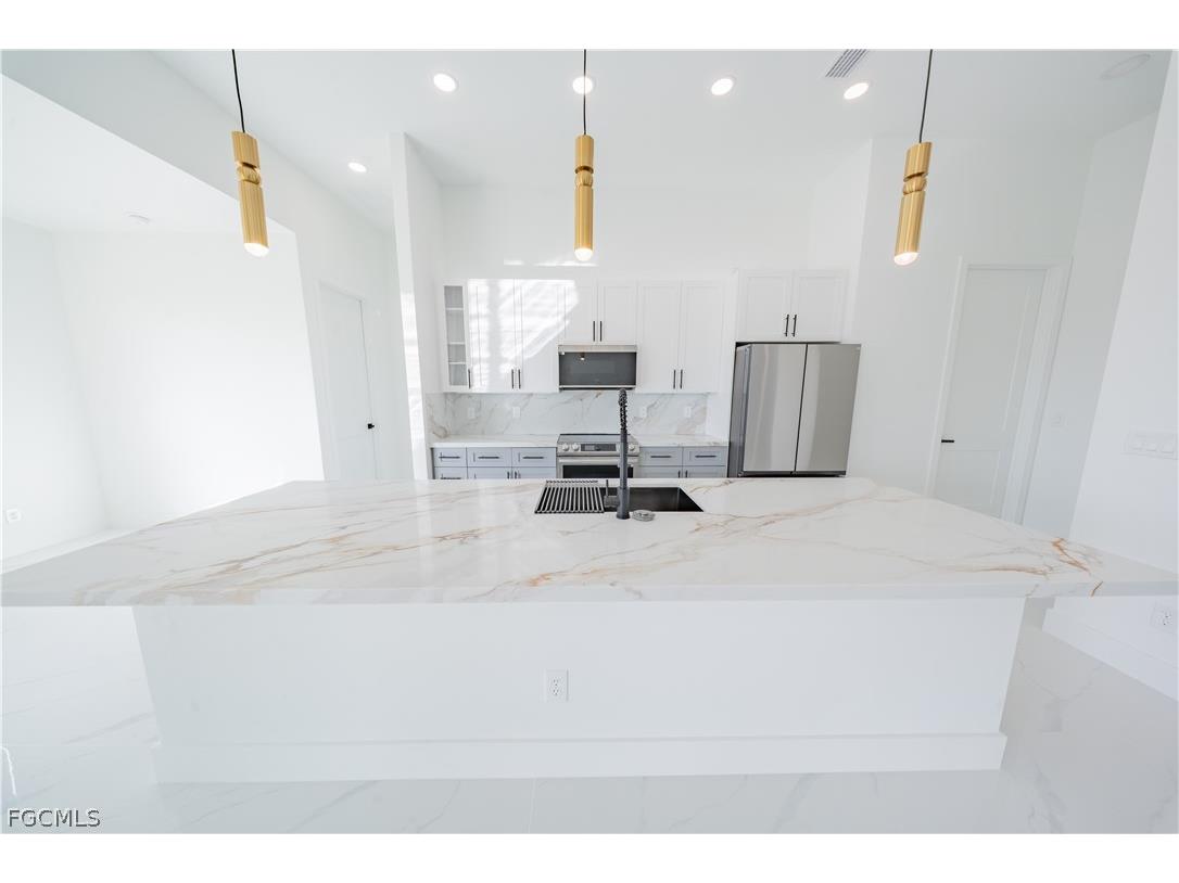 9035 E Broad Circle Labelle FL 33935 2026012017 image34