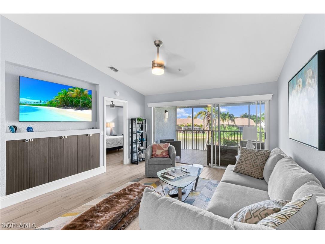 9035 Michael Circle #304 Naples FL 34113 226010369 image10