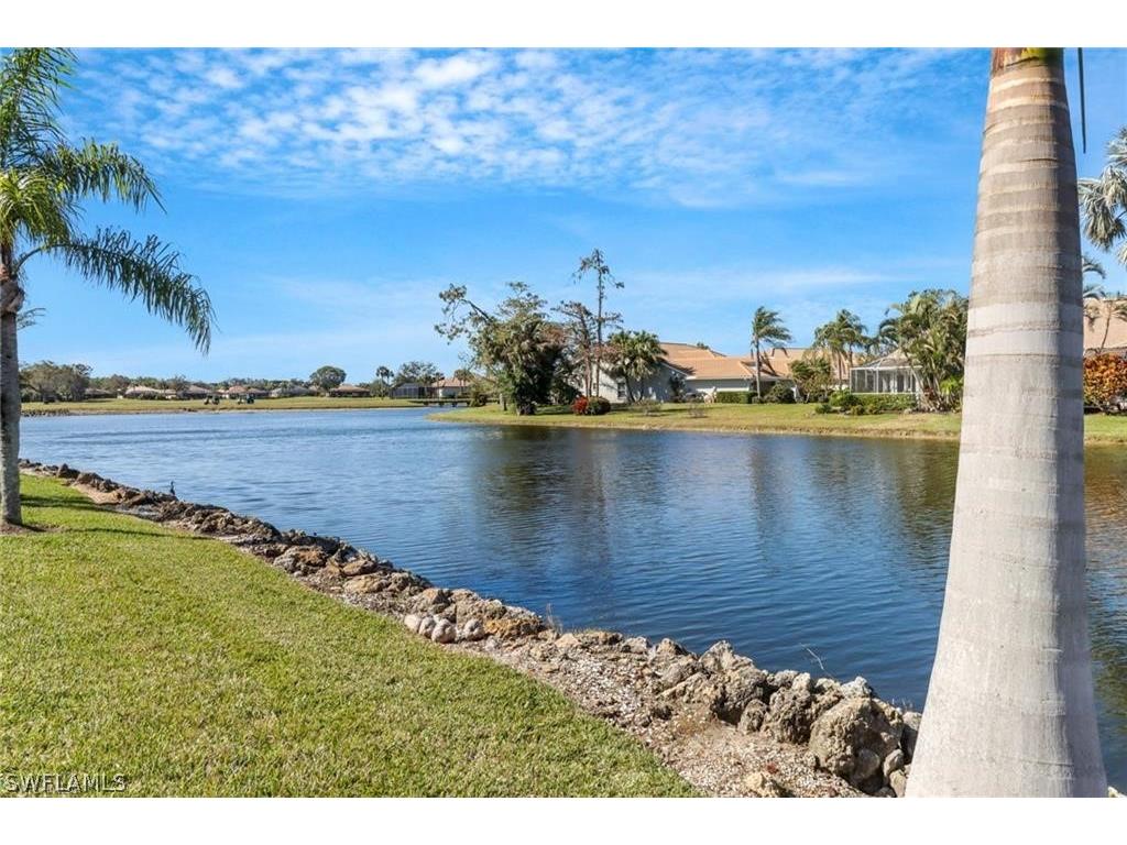 9035 Michael Circle #304 Naples FL 34113 226010369 image24