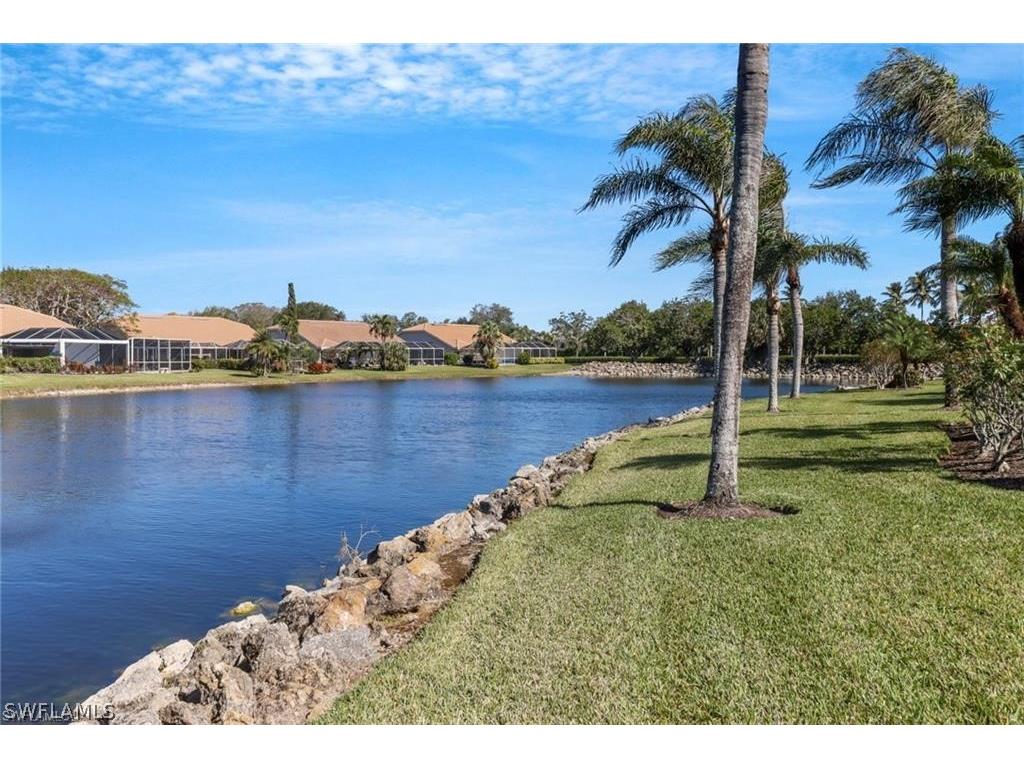 9035 Michael Circle #304 Naples FL 34113 226010369 image25