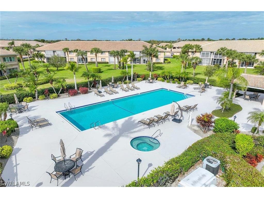 9035 Michael Circle #304 Naples FL 34113 226010369 image26