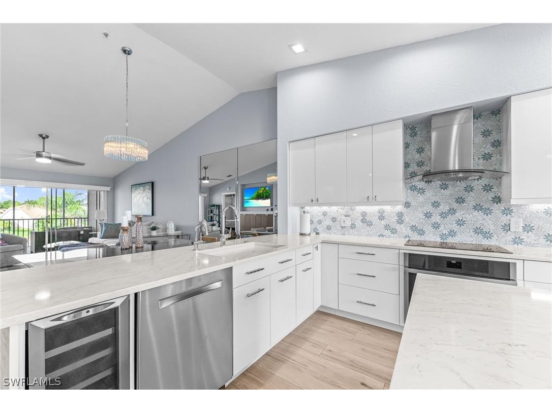 9035 Michael Circle #304 Naples FL 34113 226010369 image7