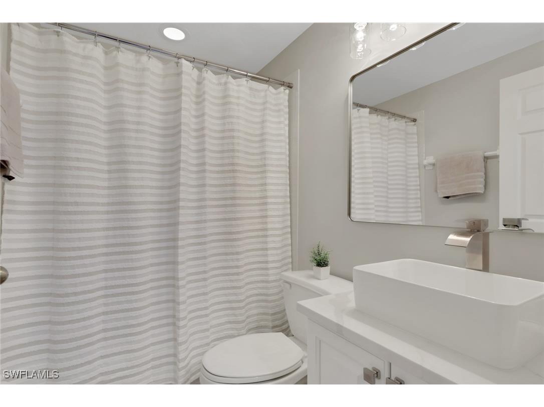 9035 Michael Circle #5 Naples FL 34113 225082773 image22