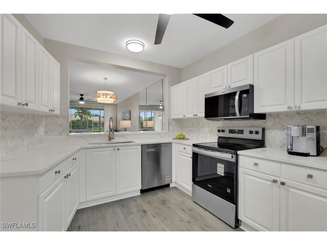 9035 Michael Circle #5 Naples FL 34113 225082773 image7