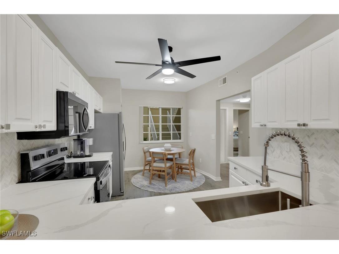 9035 Michael Circle #5 Naples FL 34113 225082773 image8