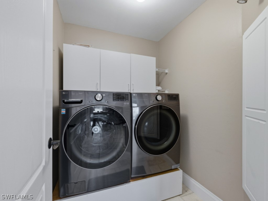 9035 Spring Run Boulevard Estero FL 34135 226005373 image26