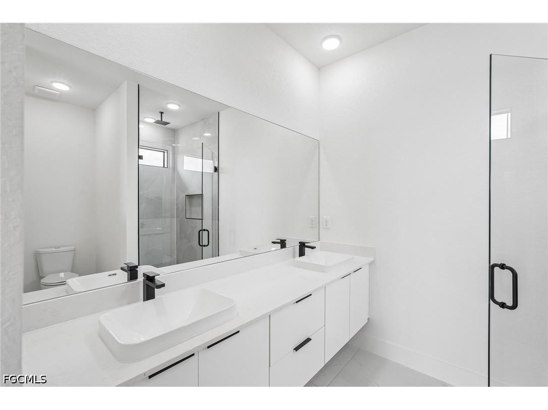 9035 W Broad Circle Labelle FL 33935 2026026161 image29