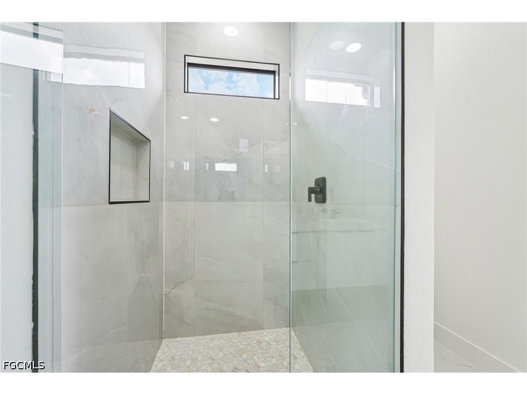 9035 W Broad Circle Labelle FL 33935 2026026161 image30