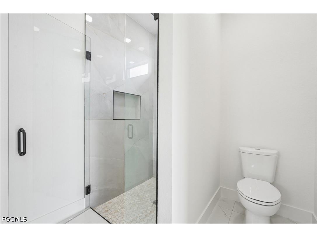 9035 W Broad Circle Labelle FL 33935 2026026161 image35