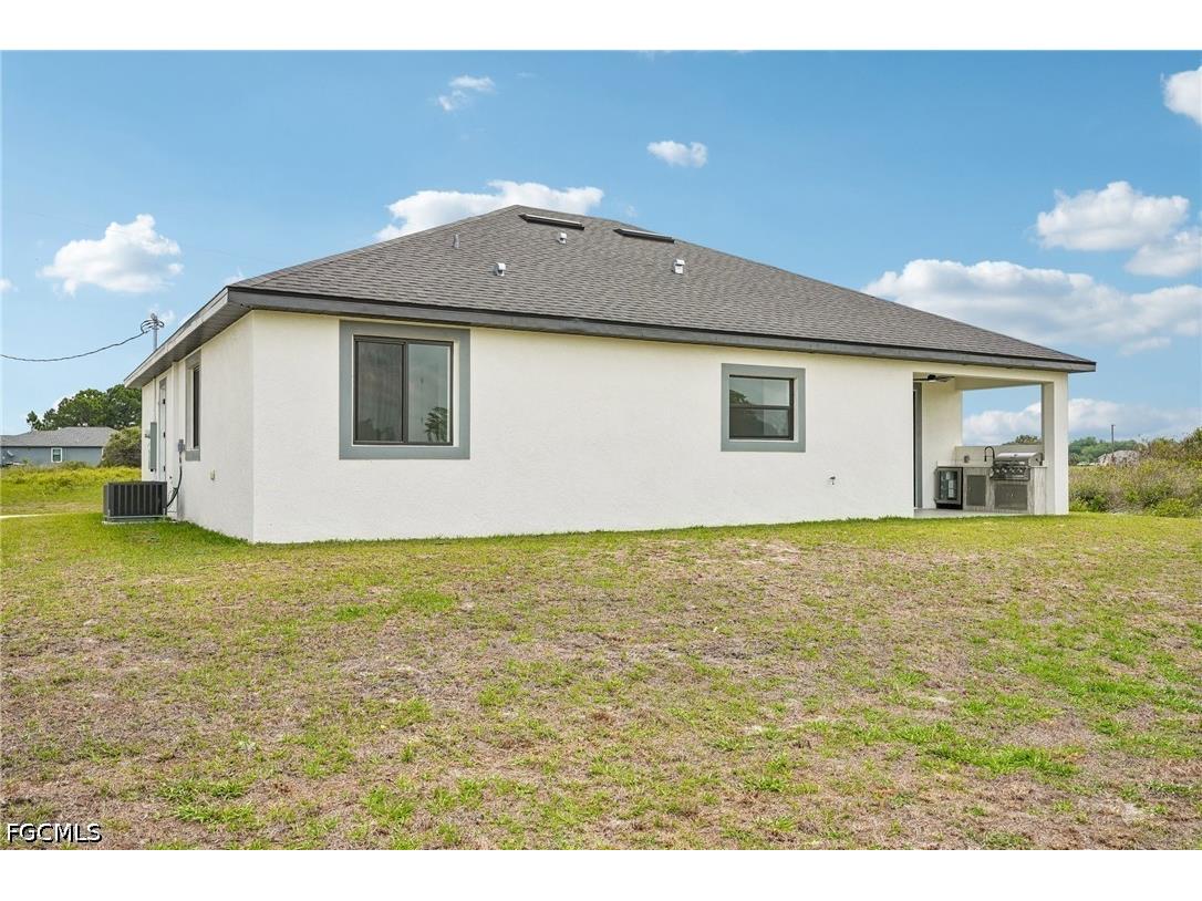9035 W Broad Circle Labelle FL 33935 2026026161 image36