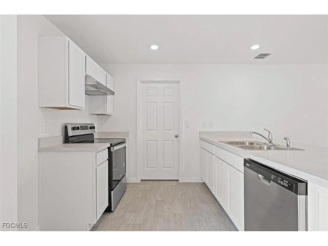 9036 Justice Circle W Labelle FL 33935 2025007175 image2