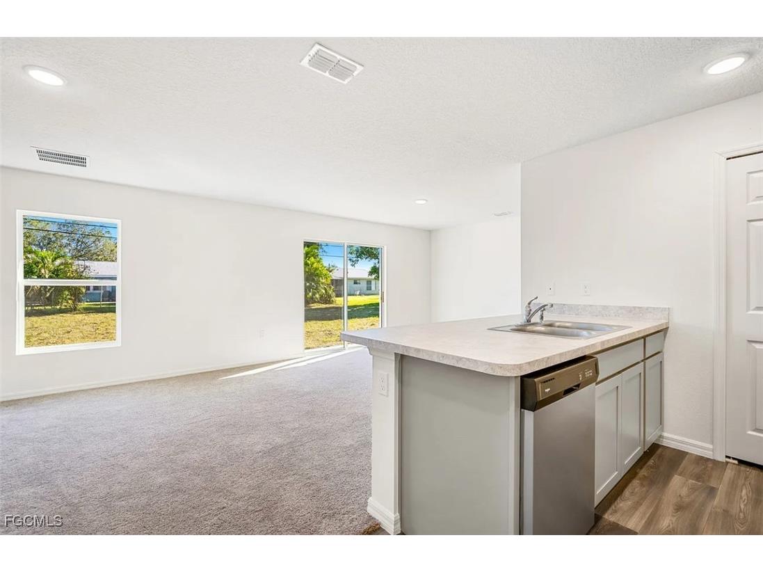 9036 Justice Circle W Labelle FL 33935 2025007175 image3