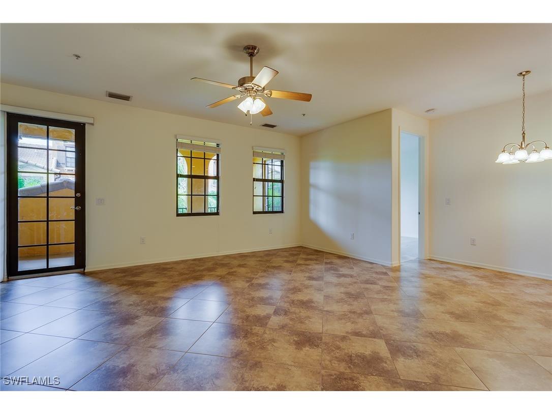 9037 Alturas Street #37-2 Naples FL 34113 225065971 image4