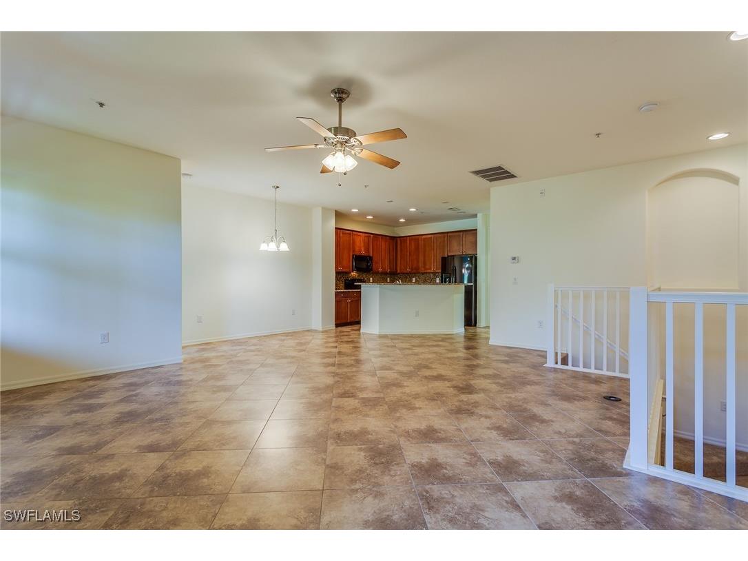 9037 Alturas Street #37-2 Naples FL 34113 225065971 image6