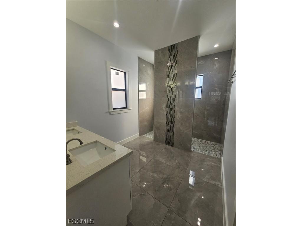 9037 Cypress Drive S Fort Myers FL 33967 2026006504 image13