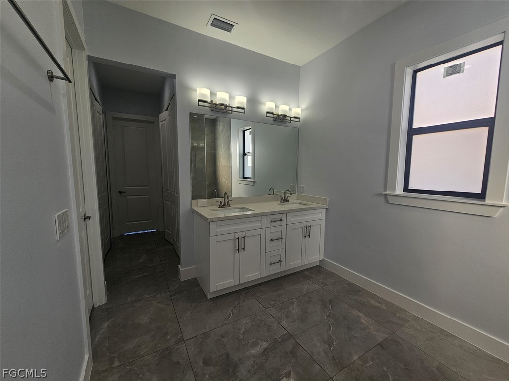 9037 Cypress Drive S Fort Myers FL 33967 2026006504 image14