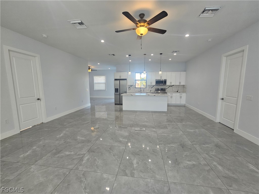 9037 Cypress Drive S Fort Myers FL 33967 2026006504 image3