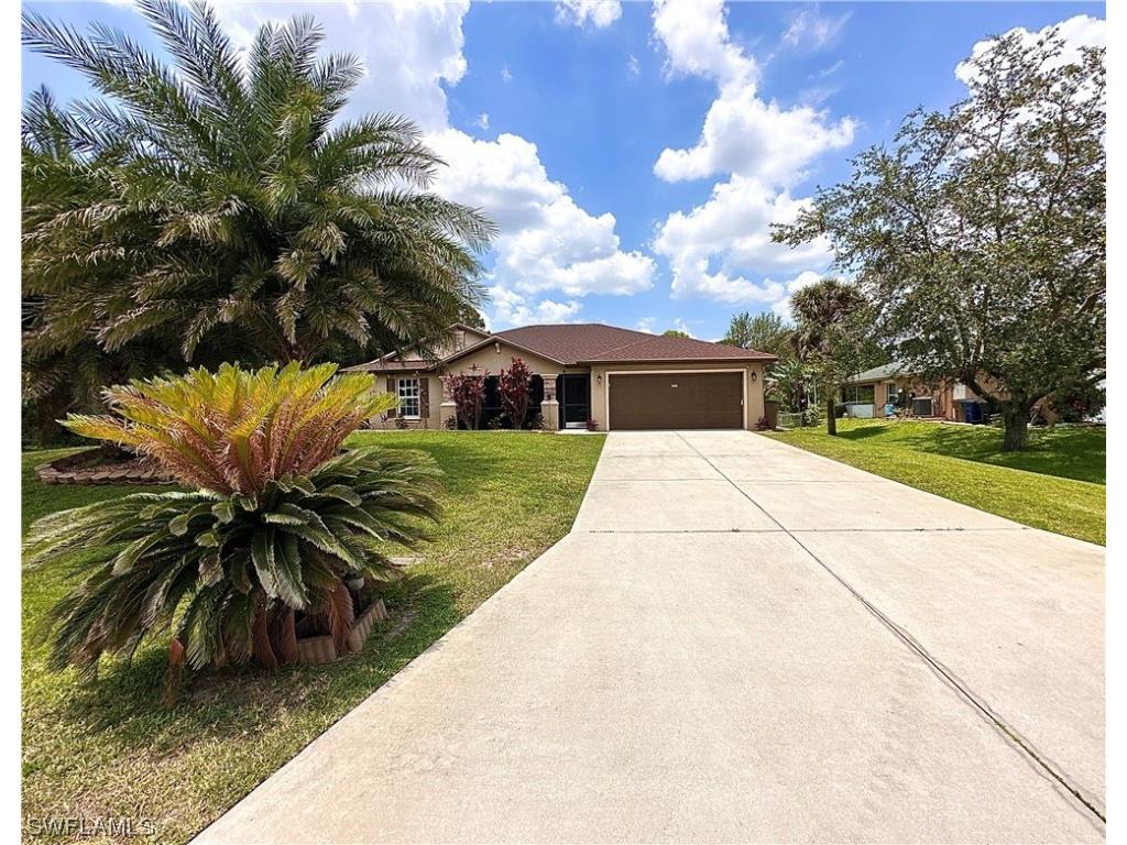 904 Anita Avenue S Lehigh Acres FL 33976 223037577 image1