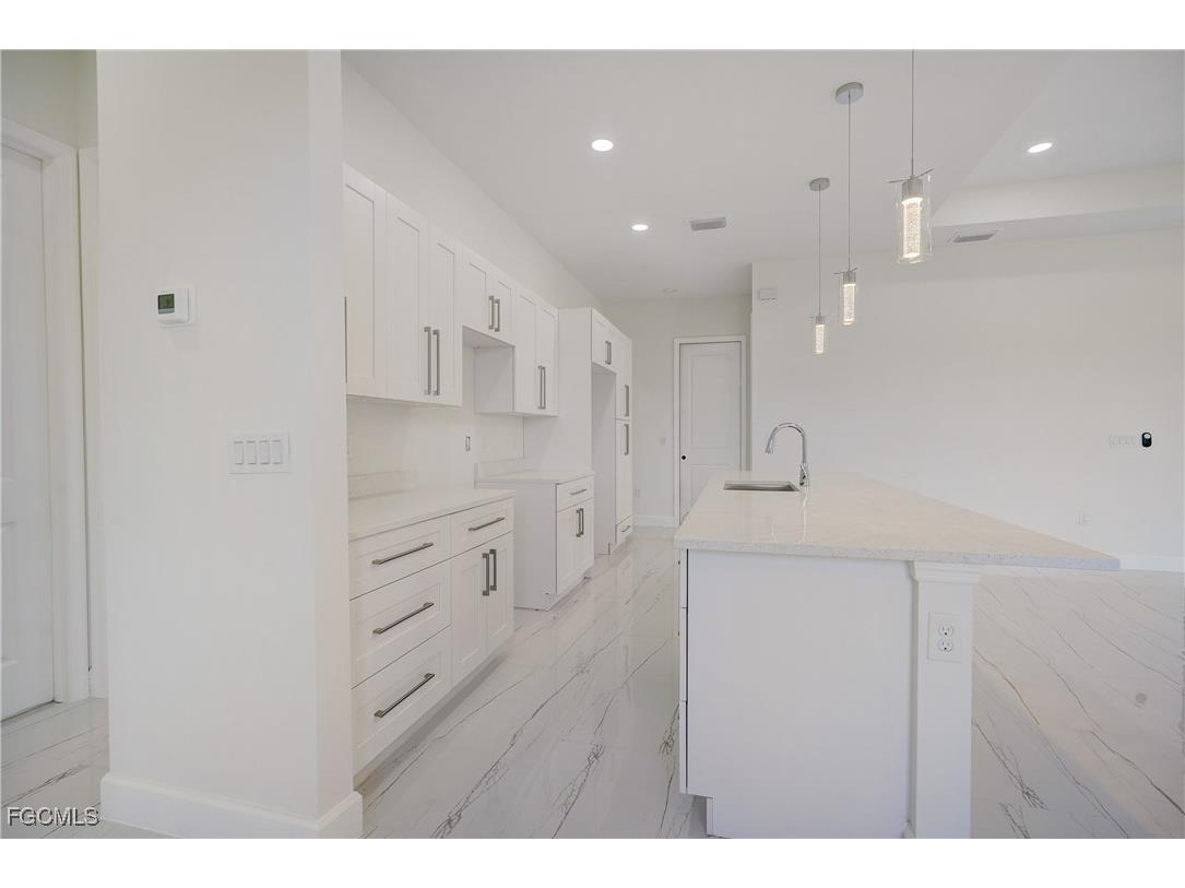 904 Asher Street E Lehigh Acres FL 33974 2025017507 image7