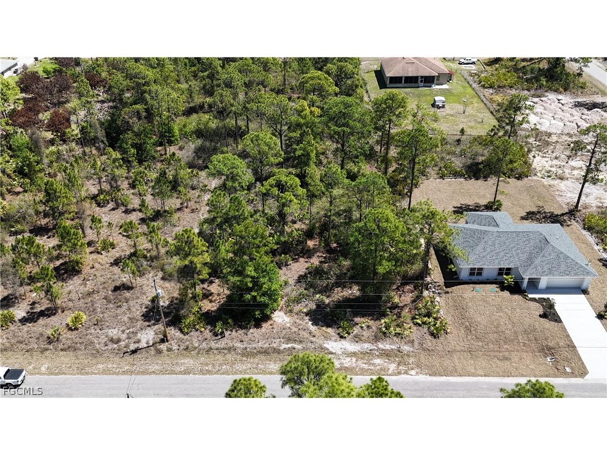 904 Clark Avenue Lehigh Acres FL 33972 2026013373 image1