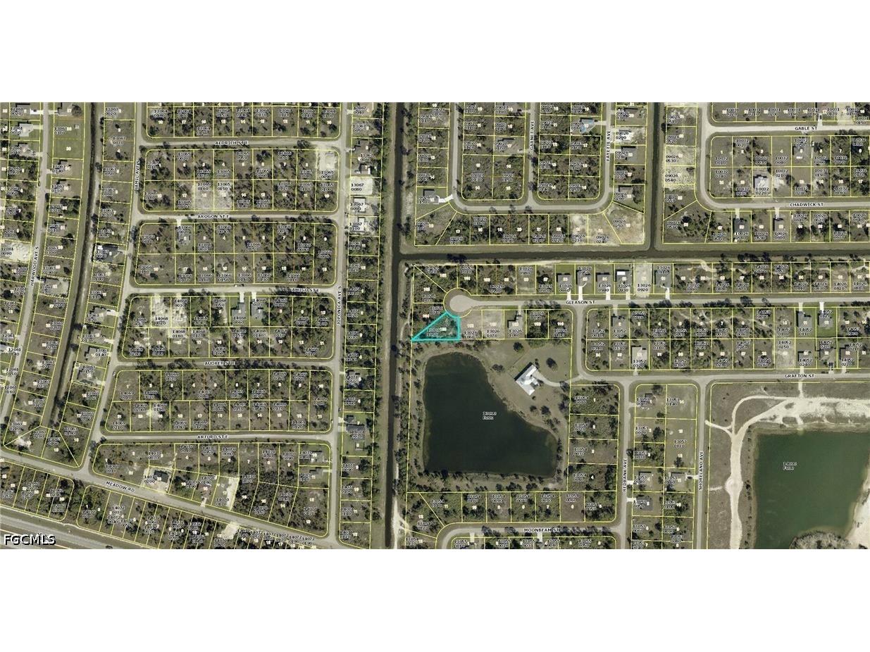 904 Gleason Street Lehigh Acres FL 33974 2026015668 image2