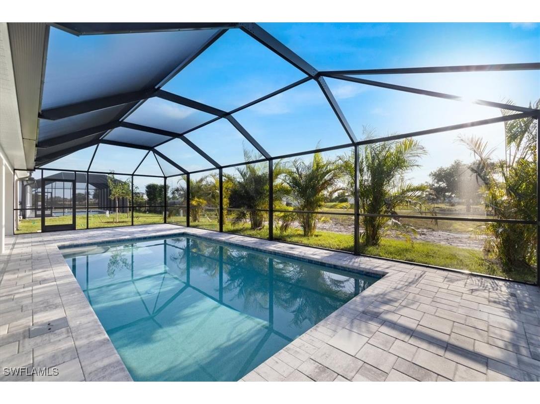 904 NW 12th Place Cape Coral FL 33993 225034681 image1