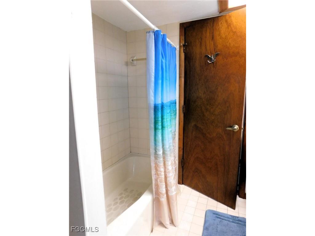 904 SE 18th Street Cape Coral FL 33990 2025014610 image27