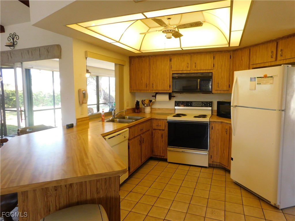 904 SE 18th Street Cape Coral FL 33990 2025014610 image7