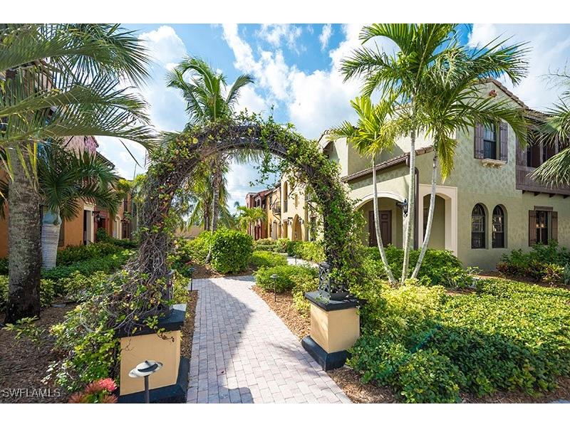 9040 Alturas Street #39-5 Naples FL 34113 225067357 image1