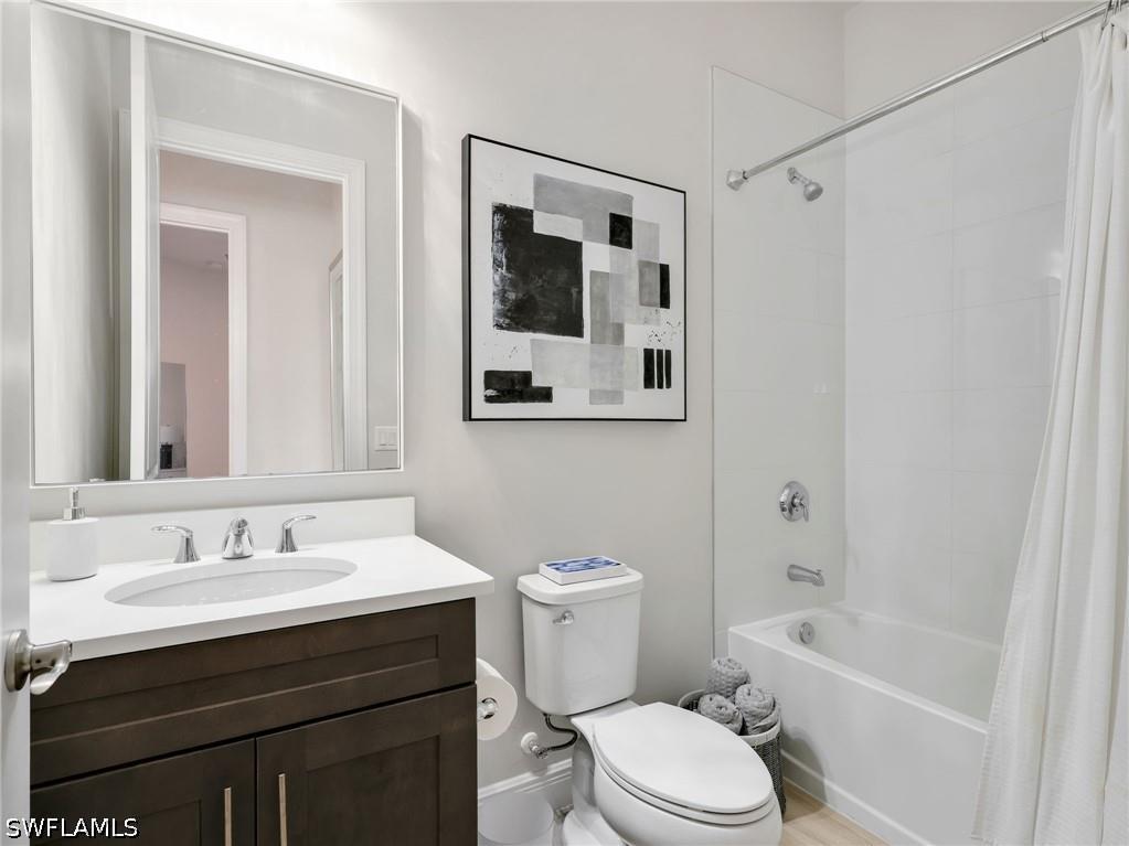 9040 Saint Lucia Drive Naples FL 34114 226026075 image29