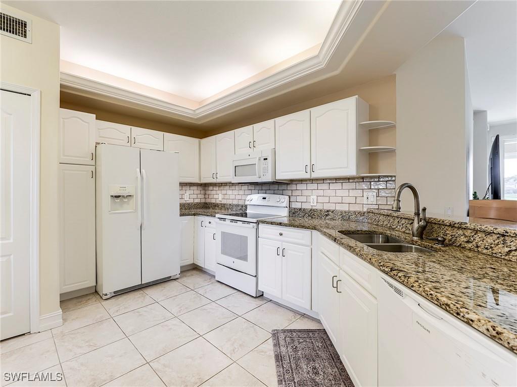 9040 Spring Run Boulevard #404 Estero FL 34135 226000738 image11