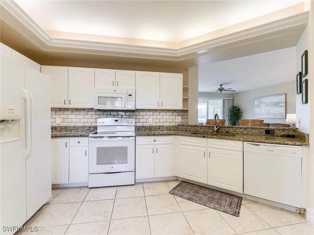 9040 Spring Run Boulevard #404 Estero FL 34135 226000738 image12